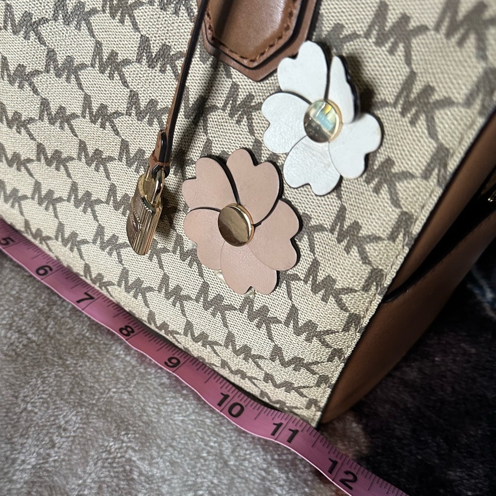 Monogram Floral Appliqué Satchel Mercier - Picture 10 of 16